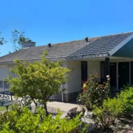 Σπίτι διακοπών 002 *